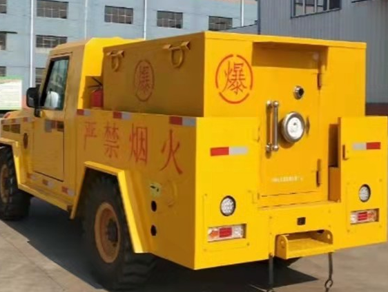 蚌山凯龙爆破器材运输车：保障爆破任务的安全运行